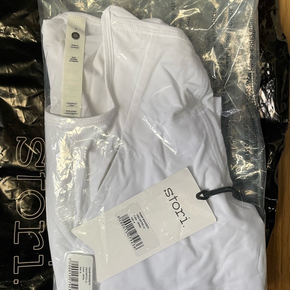 Stori Unscripted LS by Katy Hearn - Picture 4 of 5